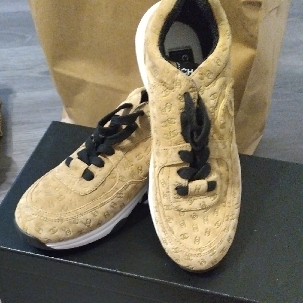CHANEL Tan Sneakers with Black Accents